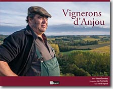 Couverture Vignerons d'Anjou - Gueules de vignerons de Jean-Yves Bardin, Etienne Davodeau et Patrick Rigourd